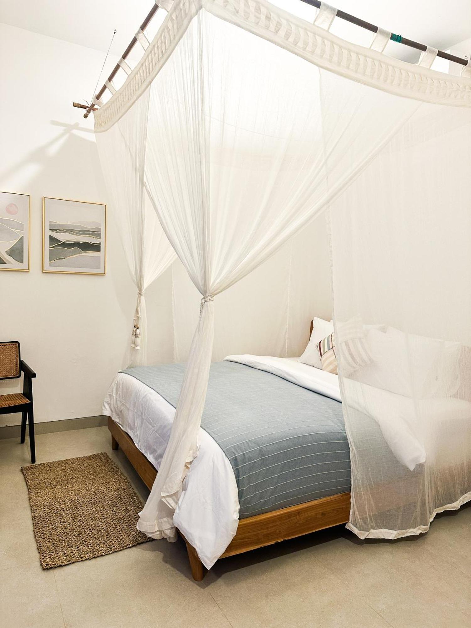 Airsatang Three Palms Surf & Stay Medewi מראה חיצוני תמונה